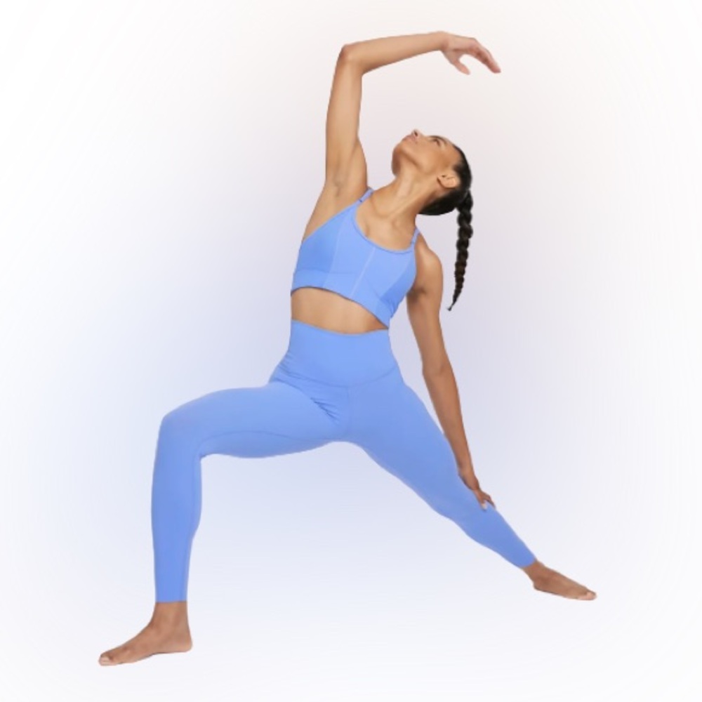 Nike Yoga Dri-Fit Luxe Light Blue Periwinkle Sports Bra and Leggings Set
